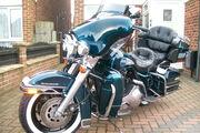 Picture 6 - Harley-Davidson FLHTCU Electraglide Ultra Classic Touring motorbike