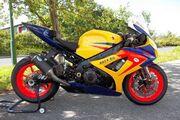 Picture 4 - Suzuki GSXR1000 Superbike motorbike