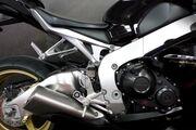 Picture 10 - Honda CBR1000RR Fireblade 2011, only 1445 miles on the clock motorbike