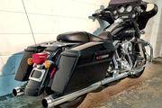 Picture 3 - 2006 Harley-Davidson FLHXI Street Glide motorbike