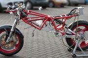 Picture 2 - Ducati TT900 Rolling Chassis motorbike