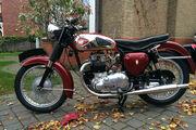 Picture 2 - BSA A7 Shooting Star motorbike