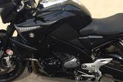 Picture 6 - Suzuki GSX 1300 BK8 B King motorbike