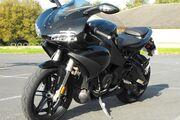 Picture 3 - 2010 Buell 1125 R Low miles, delivery possible motorbike
