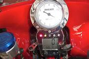Picture 4 - Ducati MH900e - Mike Hailwood Evoluzione motorbike