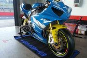 Picture 4 - VERY Special Yamaha R1 Race / Track Bike motorbike