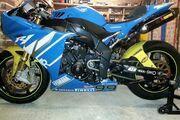 Picture 5 - VERY Special Yamaha R1 Race / Track Bike motorbike