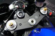 Picture 2 - Yamaha YZF R6, 2050 miles, Akrapovic Exhaust motorbike