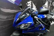 Picture 3 - Yamaha YZF R6, 2050 miles, Akrapovic Exhaust motorbike