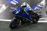Picture 5 - Yamaha YZF R6, 2050 miles, Akrapovic Exhaust motorbike