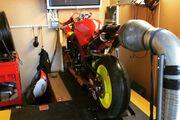 Picture 10 - Yamaha R1 cross plain crank Big Bang race track road bike motorbike
