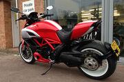Picture 10 - 2013 Ducati Diavel Stripe motorbike