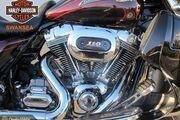 Picture 7 - Harley-Davidson CVO Screaming Eagle Street Glide motorbike