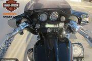 Picture 9 - Harley-Davidson CVO Screaming Eagle Street Glide motorbike