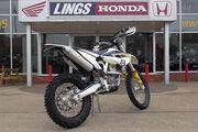 Picture 5 - Husqvarna FE350 2015 White motorbike