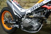 Picture 9 - Montesa 4RT 260cc. 2015 Repsol. 4 Weeks Old motorbike