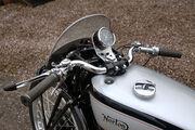 Picture 4 - Rare Historic Norton International Model 30 (1933) Professionally Restored motorbike