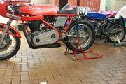 Picture 2 - Seeley Weslake 900 motorbike