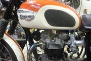 Picture 6 - Triumph T120 Bonneville 1966 motorbike