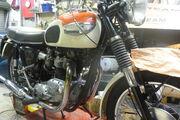 Picture 8 - Triumph T120 Bonneville 1966 motorbike
