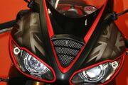 Picture 4 - 2012 Triumph Daytona 675 R Black & Red motorbike