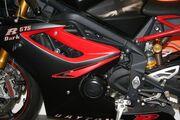 Picture 8 - 2012 Triumph Daytona 675 R Black & Red motorbike