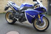 Yamaha YZF R1 2012  BLUE and White traction control model, 998cc for sale
