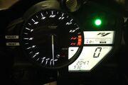 Picture 8 - 2014 Yamaha YZF R1 14 B Cross Plane Big Bag motorbike