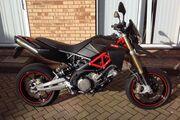 Picture 7 - Dorsoduro 750 Aprilia Factory motorbike