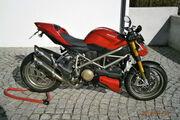 Picture 2 - Ducati Streetfighter 1098S Full Termignoni Exhaust, 5850 Miles motorbike