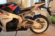 Picture 6 - 2012 Honda CBR1000RR 999cc only 2141 miles rare HRC colours motorbike
