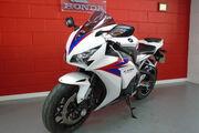 Picture 2 - Honda CBR1000RR-C - Fireblade - 20th Anniversary HRC motorbike