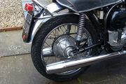 Picture 4 - Norton Triple Triton T150V project motorbike