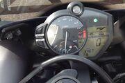 Picture 7 - Yamaha YZF R1 2011 motorbike