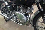 Picture 8 - Vincent Comet series C 1950 motorbike