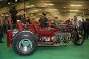Picture 2 - Jaguar v12 trike motorbike