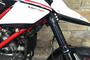 Picture 4 - Ducati Hypermotard 1100 EVO SP Carbon Edition 1100cc 2010 motorbike