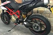 Picture 10 - Ducati Hypermotard 1100 EVO SP Carbon Edition 1100cc 2010 motorbike