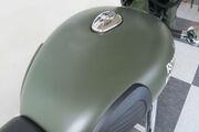 Picture 4 - Royal Enfield Classic 500 Battle Green motorbike