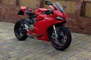 Picture 3 - Ducati Panigale S with Termignoni Exhaust motorbike