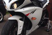 Picture 6 - Yamaha R1 2010 Big Bang motorbike