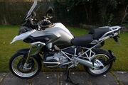 Picture 2 - BMW R1200GS LC TE 2013 White Full Vario Luggage motorbike