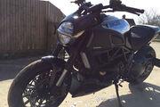 Picture 4 - Ducati Diavel Cromo Ltd Edition motorbike