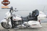Picture 2 - Harley-Davidson CVO FLHTCSE2 Electra Glide motorbike