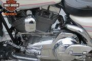 Picture 6 - Harley-Davidson CVO FLHTCSE2 Electra Glide motorbike