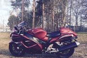 Picture 6 - Suzuki Hayabusa 2012 GSXR 1300R, Candy Sonoma Red motorbike