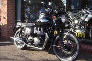 Picture 3 - Triumph Bonneville T100 (865) Black motorbike