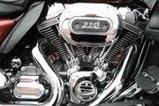 Picture 10 - Harley-Davidson FLHTKSE CVO Ultra motorbike