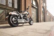 Picture 4 - 2015 Harley-Davidson FXDF 1690 Dyna Fat Bob - Sand Camo Paint motorbike
