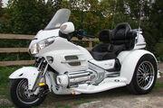 Picture 2 - Honda Goldwing GL1800 EML Martinique GT Trike motorbike